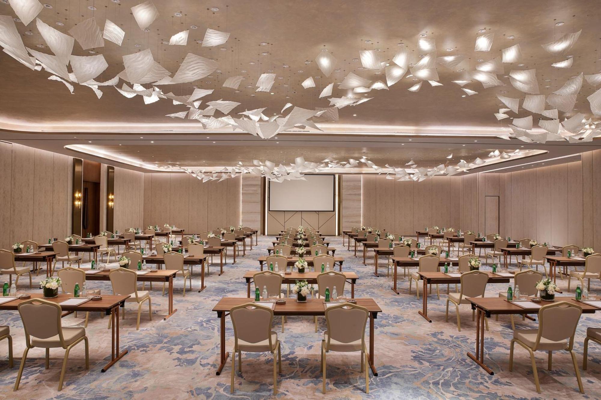 The St. Regis Riaad Buitenkant foto
