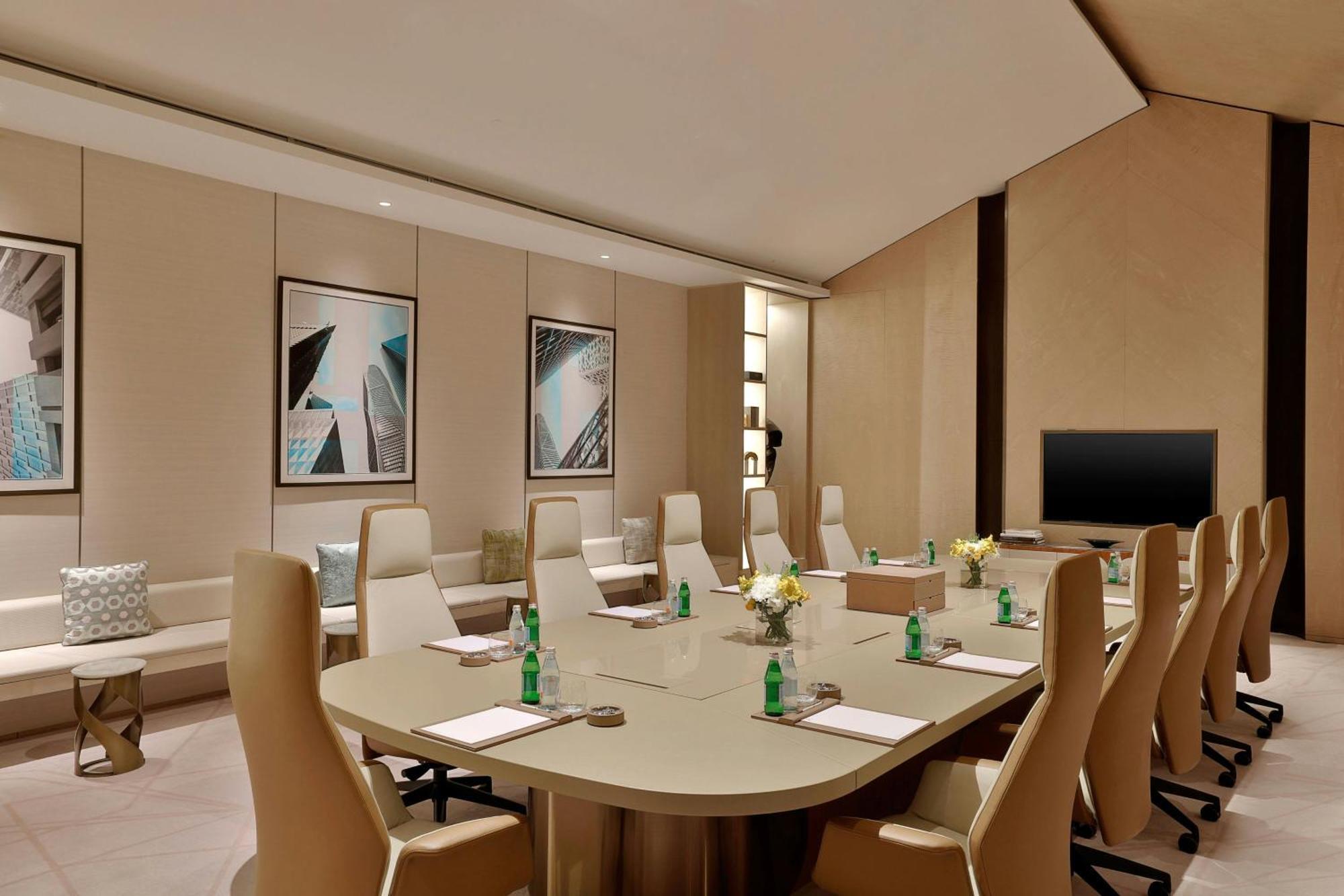 The St. Regis Riaad Buitenkant foto